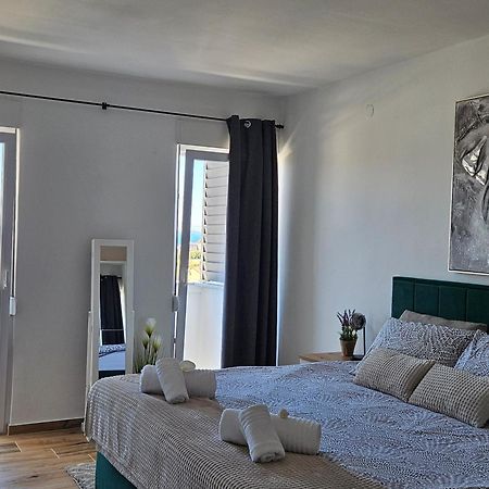 Apartman Nella With Sea Wiew Zadar Dış mekan fotoğraf